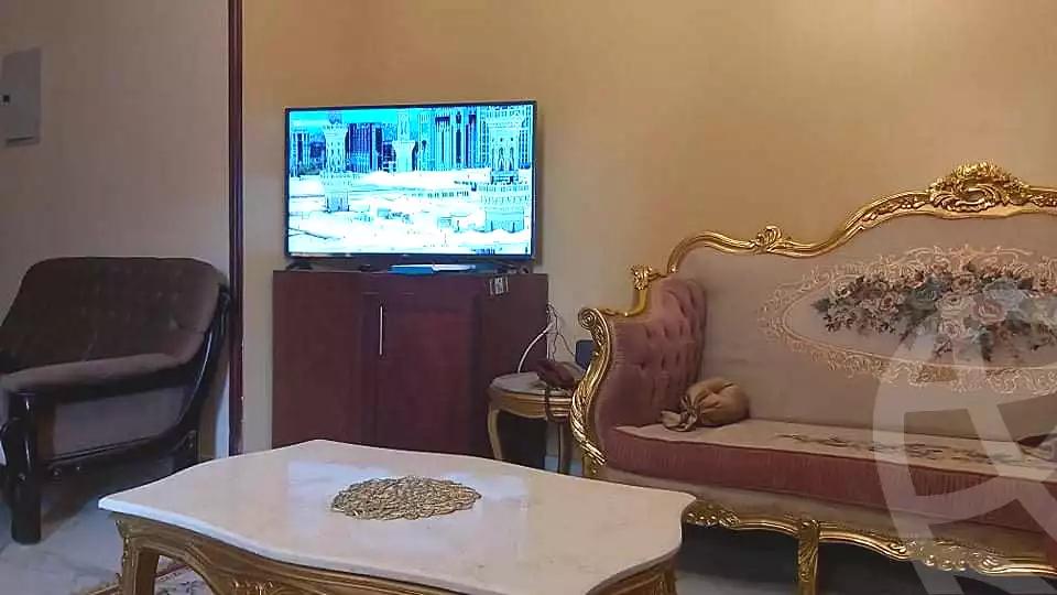 https://aqarmap.com.eg/ar/listing/7100039-for-rent-cairo-new-cairo-first-settlement-mhwr-mstfy-kml