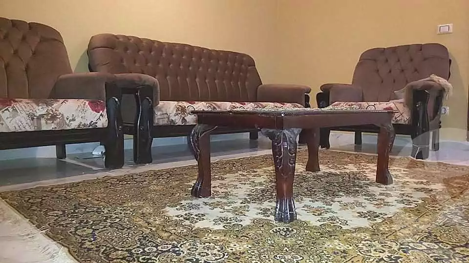 https://aqarmap.com.eg/ar/listing/7100039-for-rent-cairo-new-cairo-first-settlement-mhwr-mstfy-kml