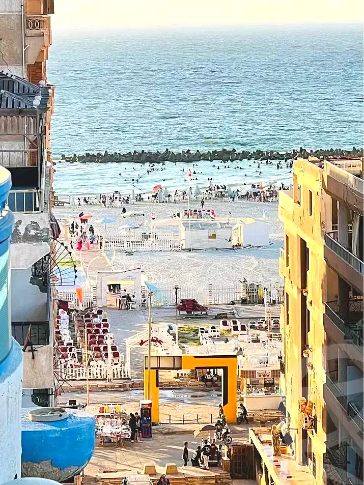 https://aqarmap.com.eg/ar/listing/7100209-for-sale-alexandria-al-agamy-shataa-el-nakheel