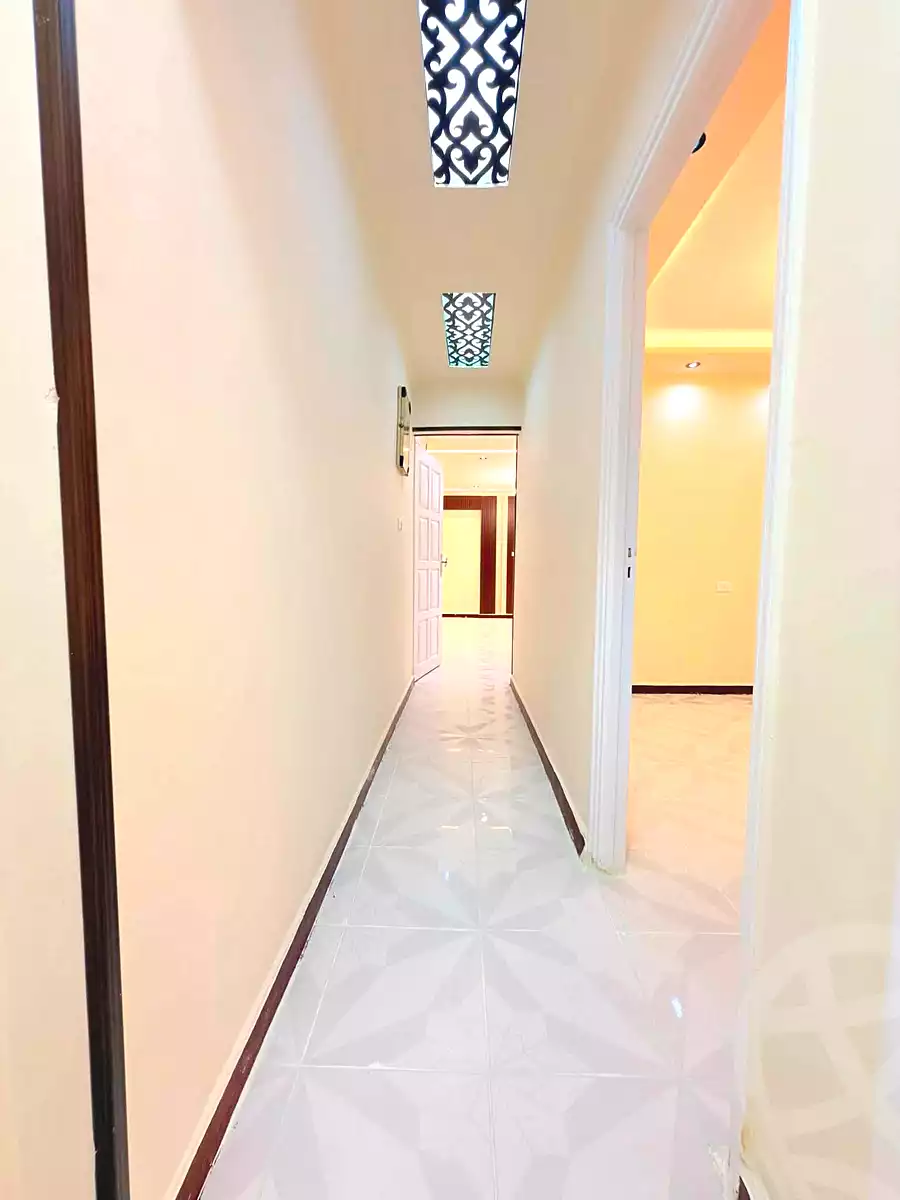 https://aqarmap.com.eg/ar/listing/7100226-for-sale-alexandria-al-agamy-shataa-el-nakheel-street-10