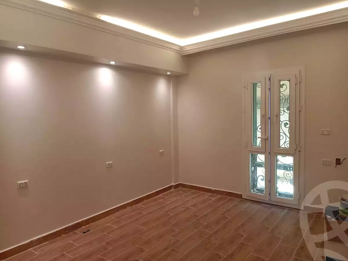 https://aqarmap.com.eg/ar/listing/7100180-for-rent-cairo-new-cairo-south-investors-zizinia-st