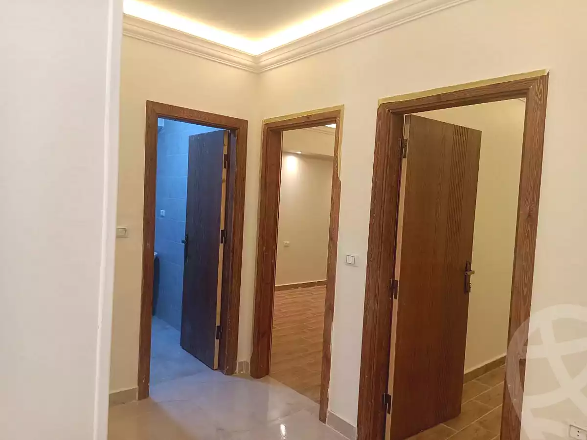 https://aqarmap.com.eg/ar/listing/7100180-for-rent-cairo-new-cairo-south-investors-zizinia-st