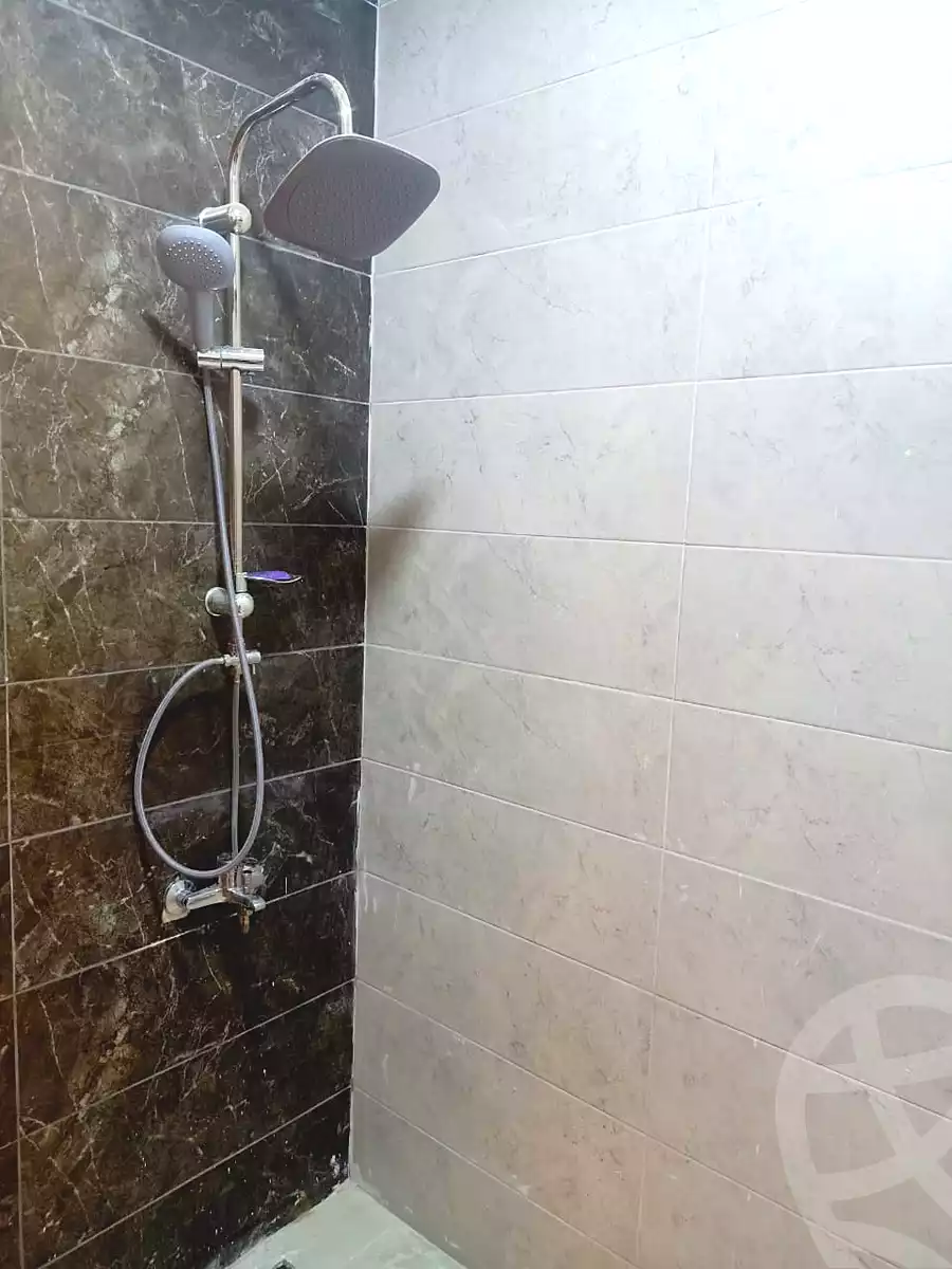 https://aqarmap.com.eg/ar/listing/7100180-for-rent-cairo-new-cairo-south-investors-zizinia-st