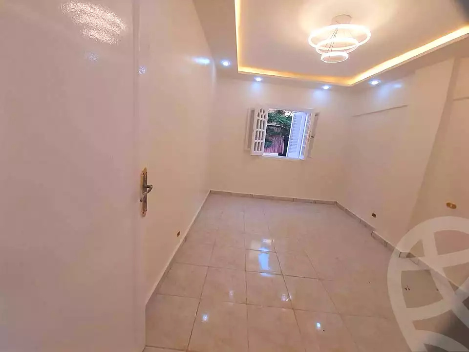 https://aqarmap.com.eg/ar/listing/7100337-for-sale-alexandria-al-agamy-shataa-el-nakheel