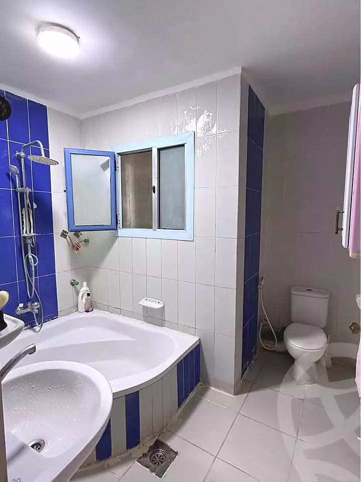 https://aqarmap.com.eg/ar/listing/7100404-for-sale-alexandria-sydy-bshr-sydy-bshr-bhry-ibrahim-el-sayed-st