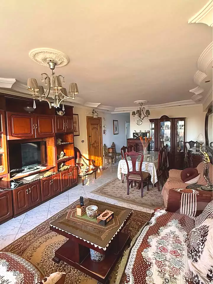 https://aqarmap.com.eg/ar/listing/7100424-for-sale-alexandria-sydy-bshr-sydy-bshr-bhry-ibrahim-el-sayed-st