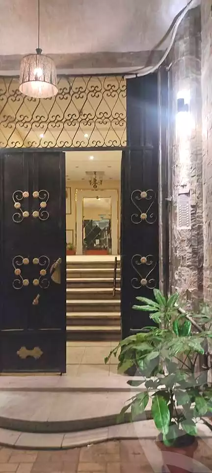 https://aqarmap.com.eg/ar/listing/7100458-for-sale-alexandria-glim