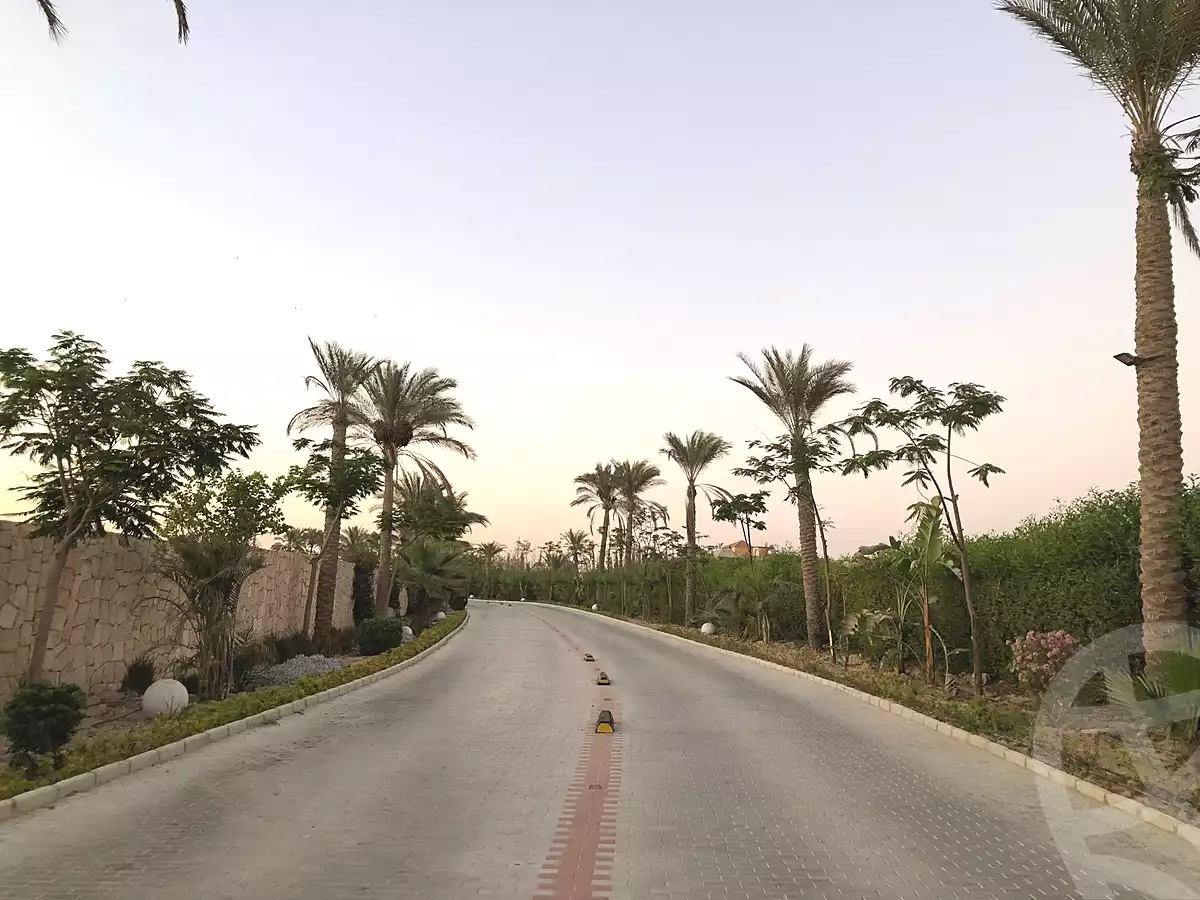 https://aqarmap.com.eg/ar/listing/7100451-for-sale-cairo-el-sheikh-zayed-city-lshykh-zyd-ljdyd-ofok-1