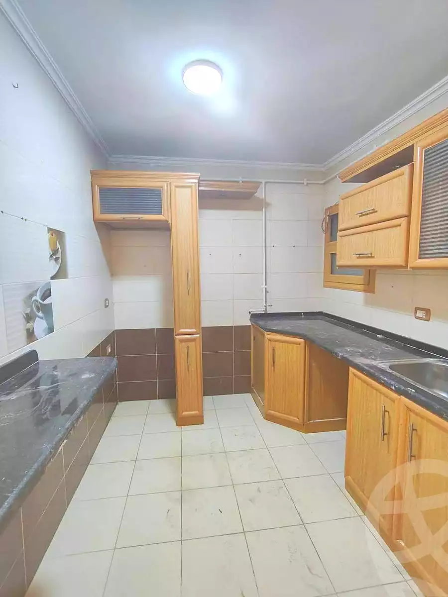 https://aqarmap.com.eg/ar/listing/7100550-for-sale-alexandria-sydy-bshr-sydy-bshr-bhry