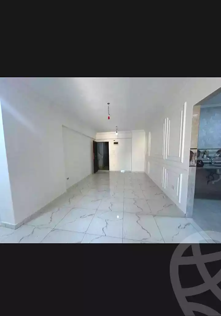 https://aqarmap.com.eg/ar/listing/7100583-for-sale-alexandria-el-mandara-shr-30