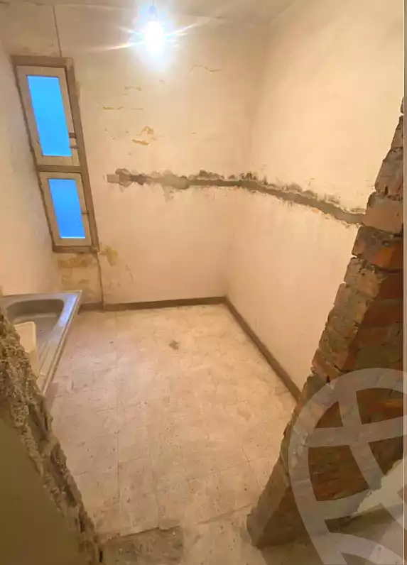 https://aqarmap.com.eg/en/listing/7100650-for-sale-alexandria-ganaklis