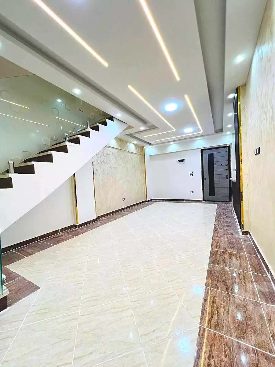 https://aqarmap.com.eg/ar/listing/7101088-for-sale-alexandria-al-agamy-shataa-el-nakheel