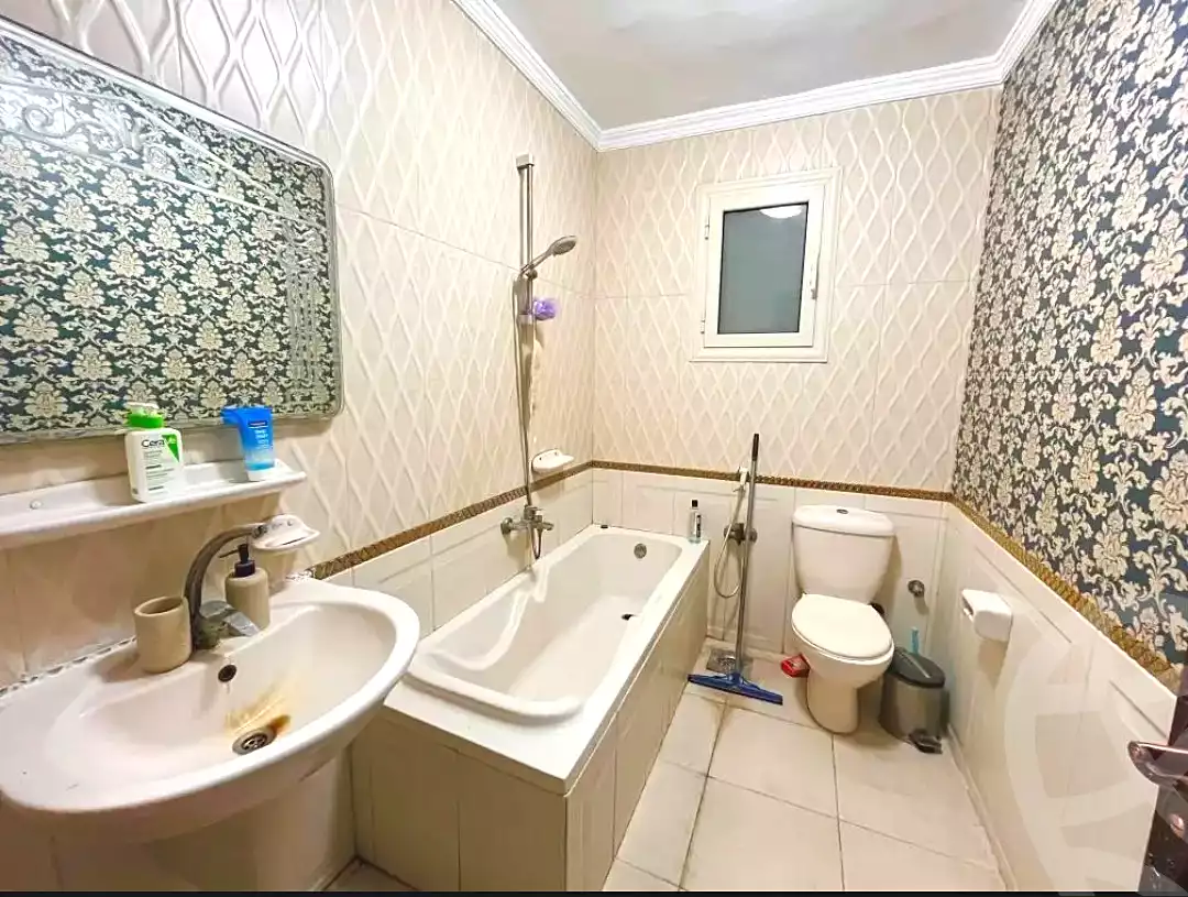 https://aqarmap.com.eg/ar/listing/7101113-for-sale-alexandria-camp-cesar-port-said-street