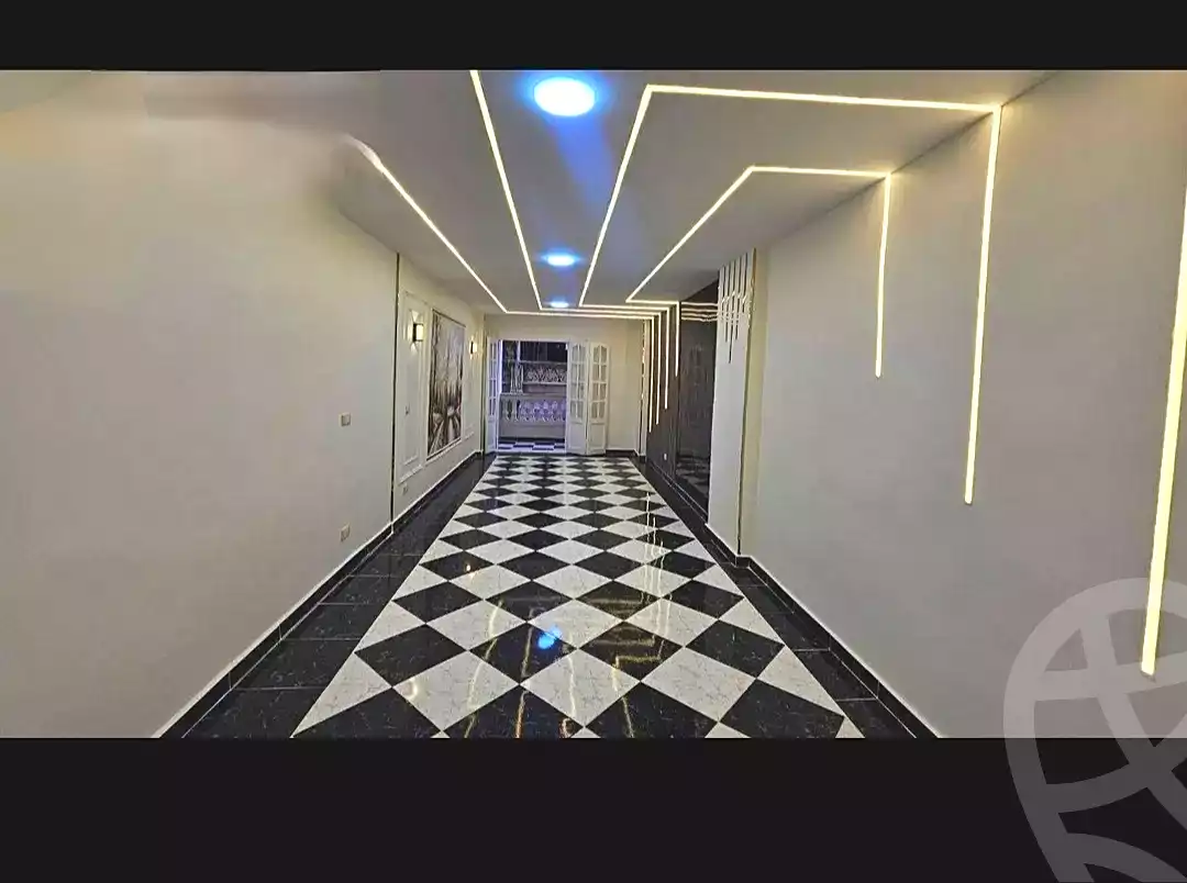 https://aqarmap.com.eg/ar/listing/7101126-for-sale-alexandria-miami-shr-jml-bd-lnsr