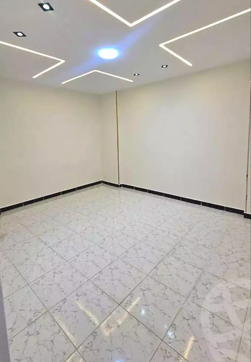 https://aqarmap.com.eg/ar/listing/7101126-for-sale-alexandria-miami-shr-jml-bd-lnsr