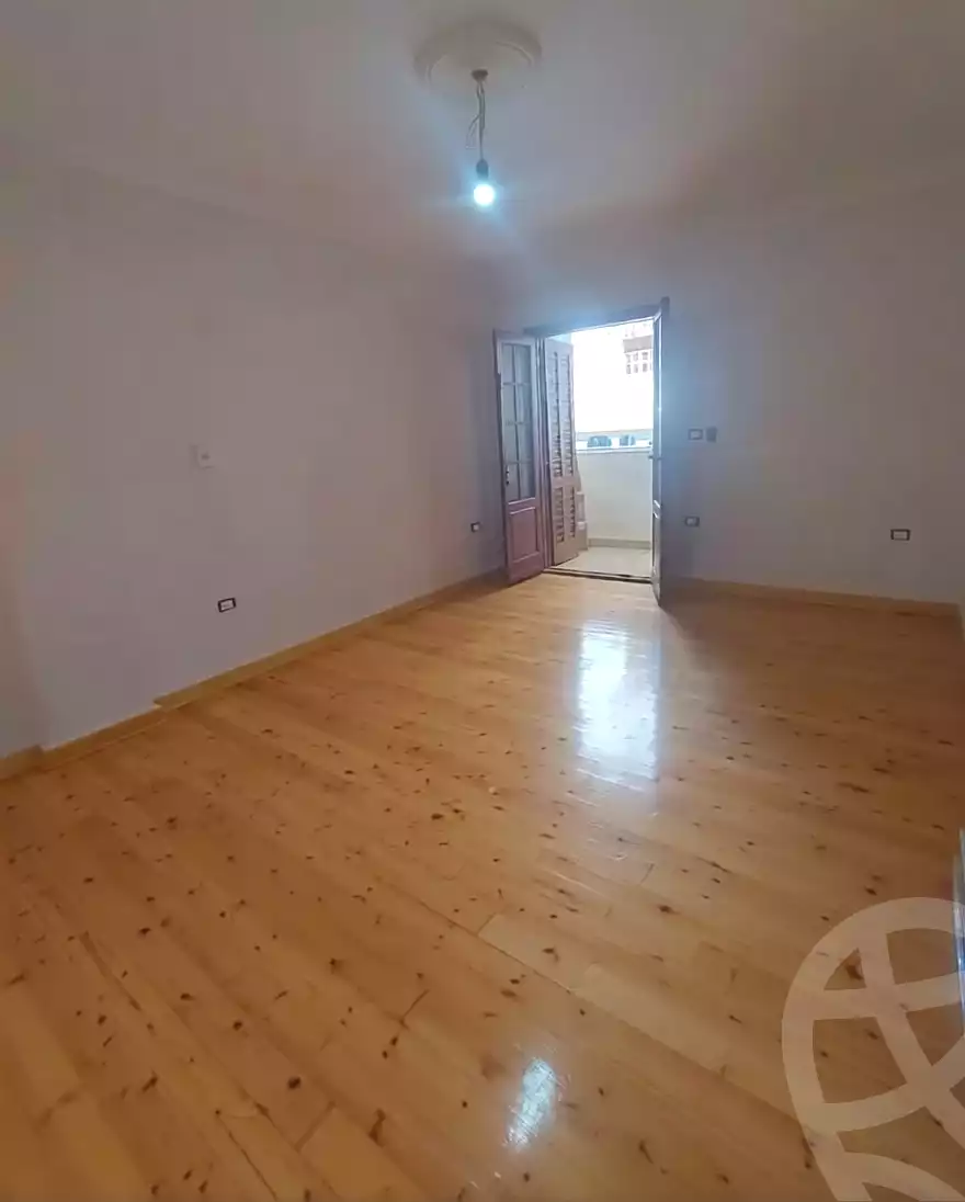 https://aqarmap.com.eg/en/listing/7101196-for-rent-alexandria-lsywf-gamila-abu-herid-st