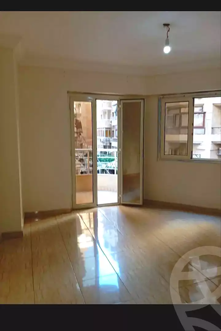 https://aqarmap.com.eg/en/listing/7101236-for-rent-alexandria-sydy-bshr-sydy-bshr-bhry-shr-mhmwd-l-yswy