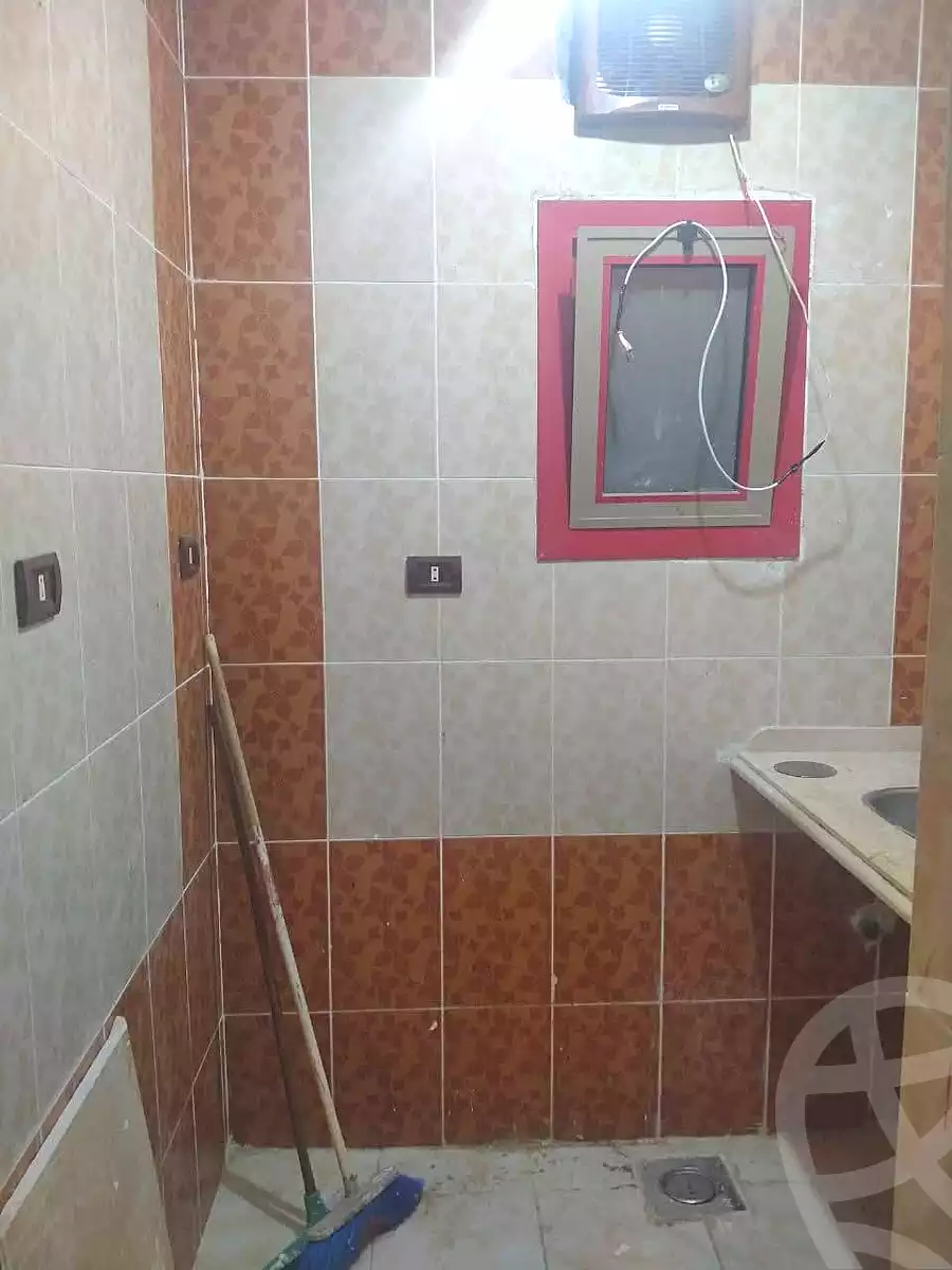 https://aqarmap.com.eg/ar/listing/7101287-for-rent-alexandria-al-agamy-el-hanouvel-al-asdakaa-st