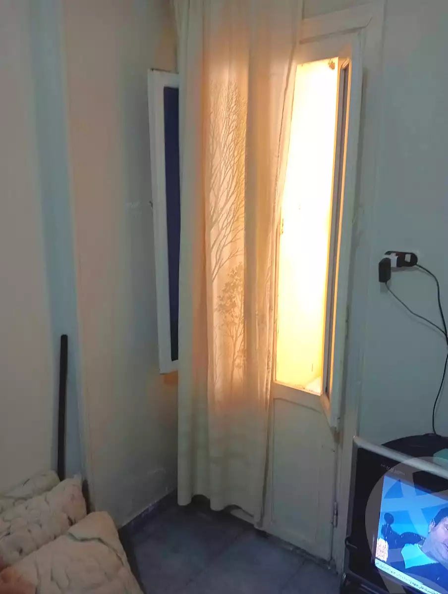 https://aqarmap.com.eg/ar/listing/7101365-for-sale-alexandria-al-agamy-el-hanouvel-al-asdakaa-st
