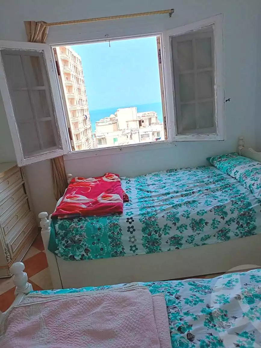 https://aqarmap.com.eg/en/listing/7101390-for-rent-alexandria-al-agamy-el-hanouvel