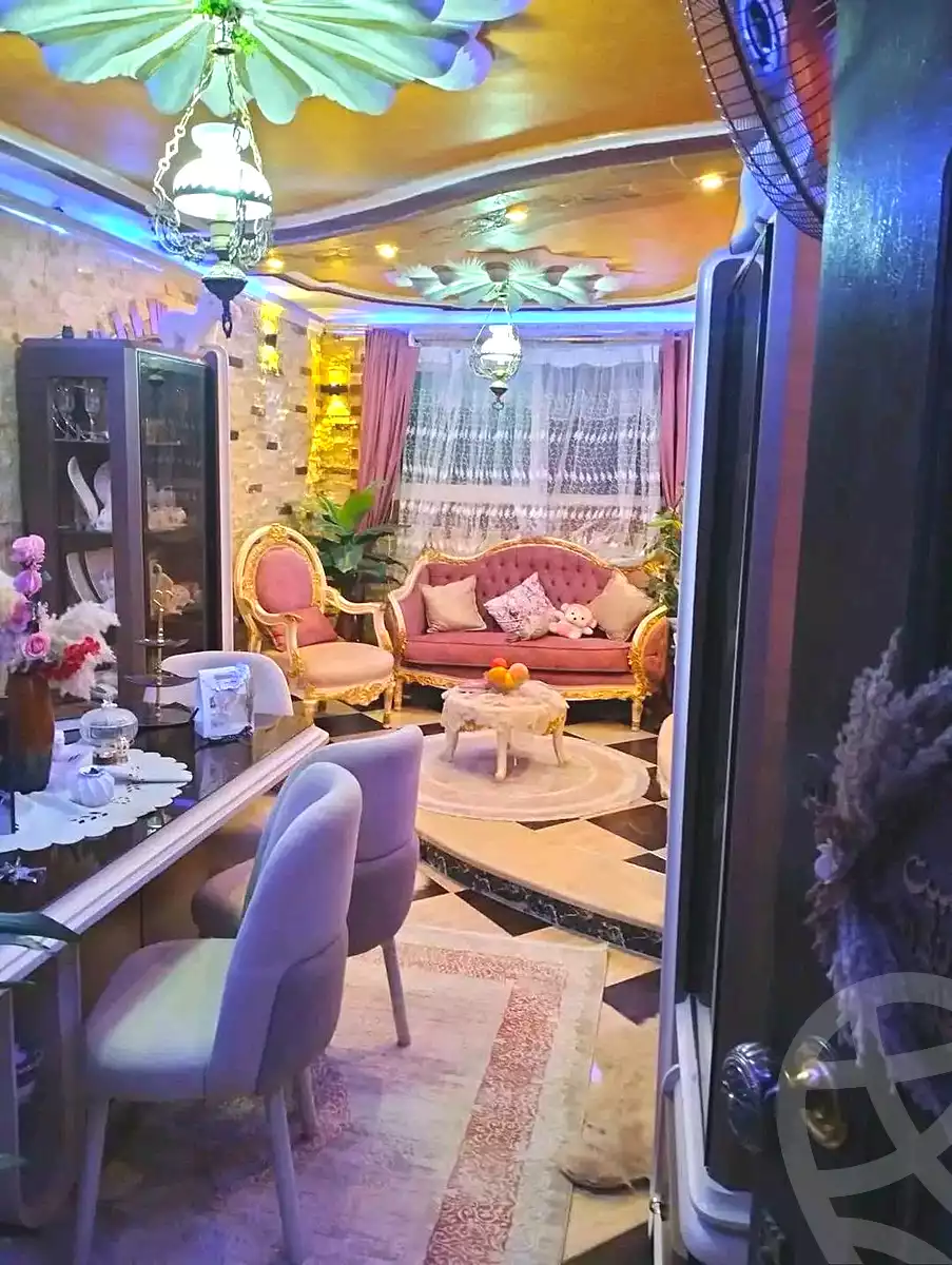 https://aqarmap.com.eg/ar/listing/7101392-for-sale-alexandria-al-agamy-el-hanouvel