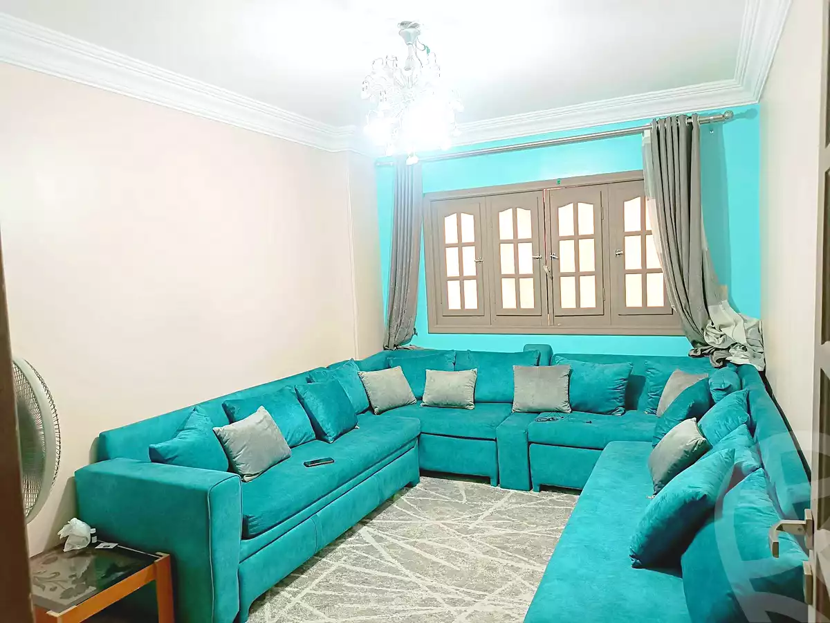 https://aqarmap.com.eg/en/listing/7101412-for-sale-cairo-heliopolis-gesr-elsuez-ibn-sender-square