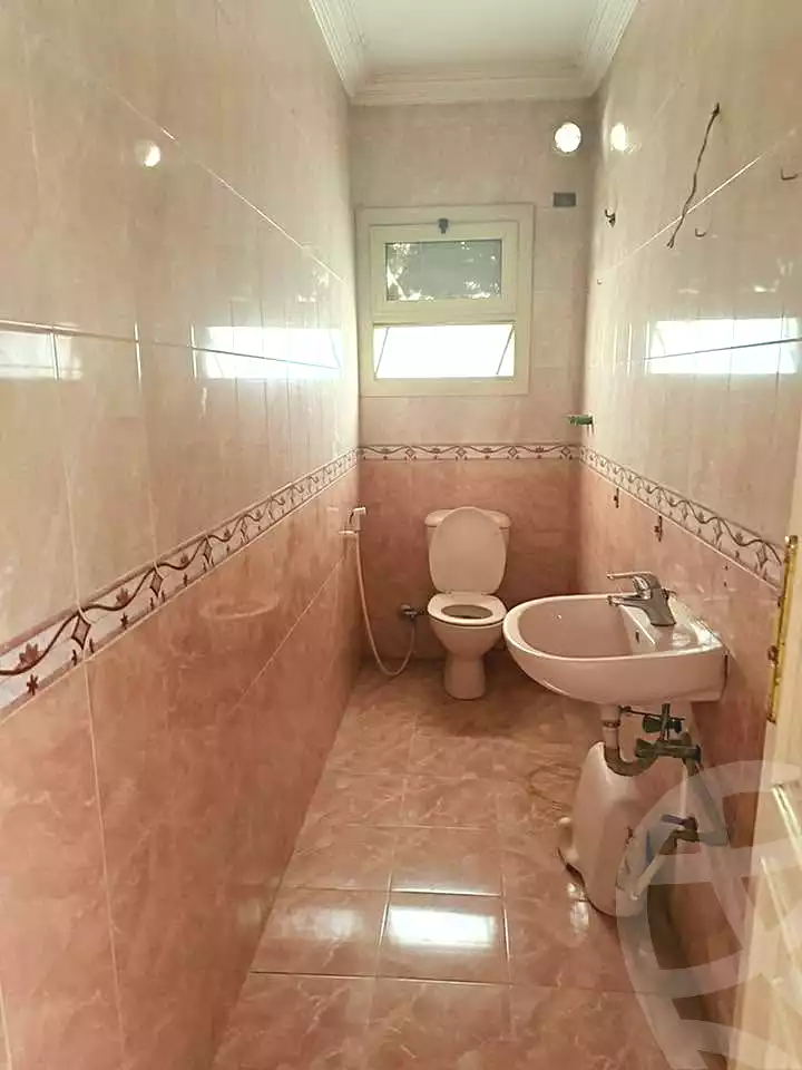 https://aqarmap.com.eg/en/listing/7101450-for-sale-cairo-shoubra-corniche-el-nile-st