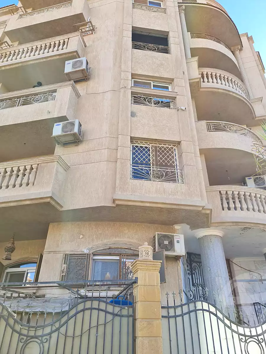 https://aqarmap.com.eg/ar/listing/7101568-for-sale-cairo-new-cairo-el-narges-el-narges-omarat-street-79