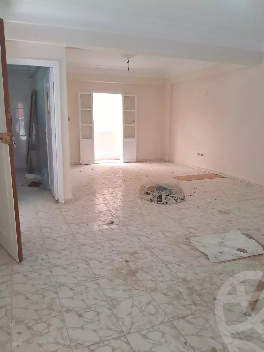 https://aqarmap.com.eg/en/listing/7101685-for-sale-alexandria-al-agamy-el-hanouvel-el-salam-st