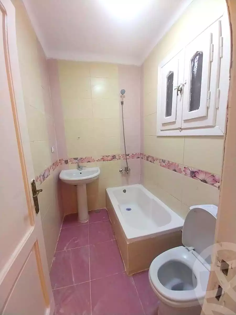 https://aqarmap.com.eg/ar/listing/7101946-for-sale-alexandria-al-agamy-shataa-el-nakheel