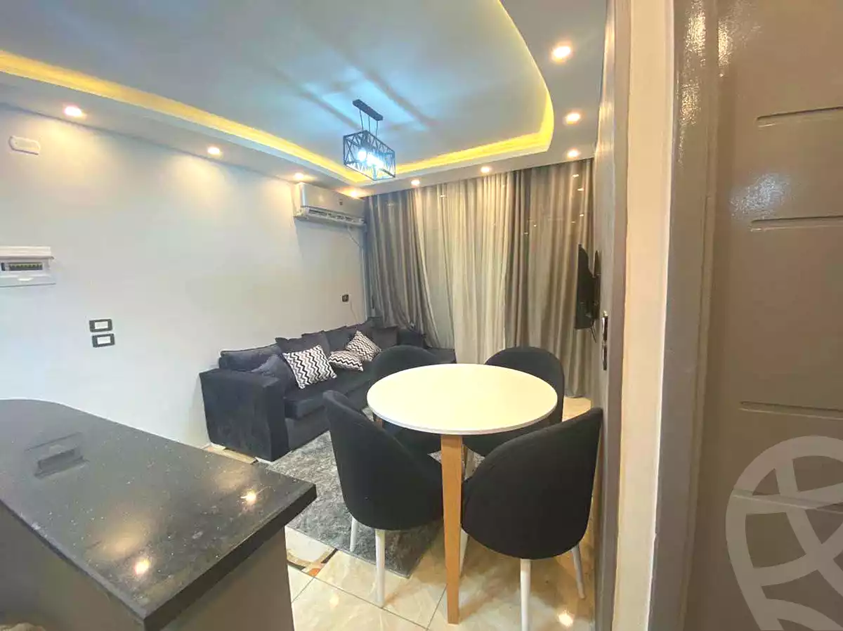 https://aqarmap.com.eg/ar/listing/7102063-for-rent-cairo-helwan-el-shareaa-el-sharby-st