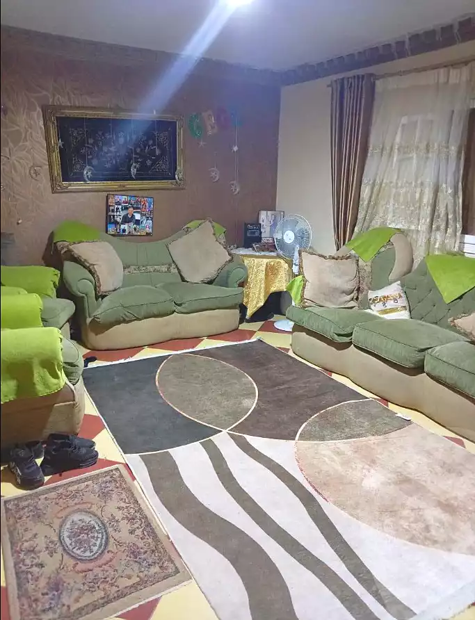 https://aqarmap.com.eg/ar/listing/7102103-for-sale-alexandria-al-agamy-bw-ywsf