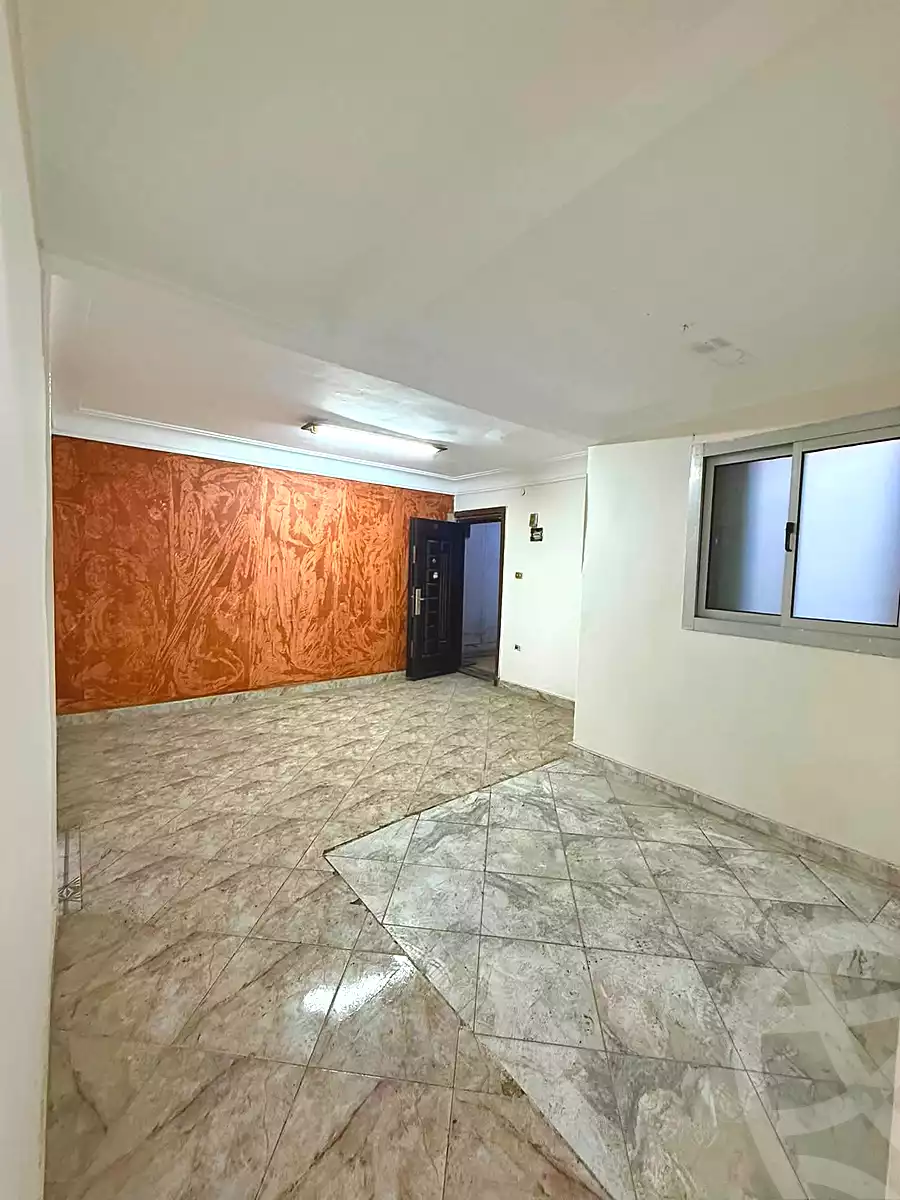 https://aqarmap.com.eg/ar/listing/7102196-for-sale-alexandria-miami-shr-jml-bd-lnsr