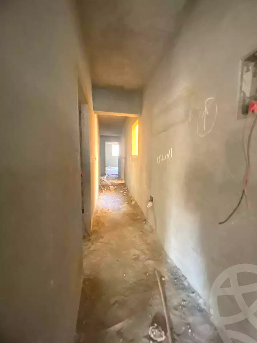 https://aqarmap.com.eg/ar/listing/7102485-for-sale-cairo-new-cairo-ganob-el-akadamiya-south-academy-a-abo-zarr-el-ghifari-st