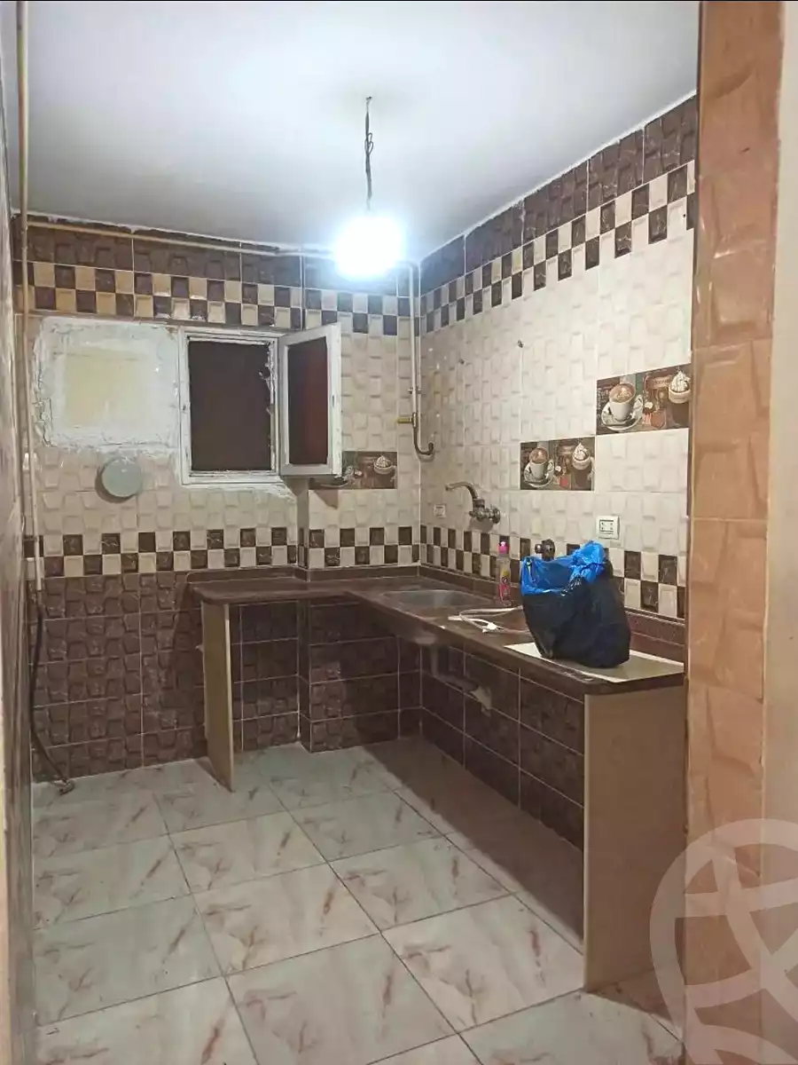 https://aqarmap.com.eg/ar/listing/7102520-for-rent-alexandria-al-agamy-lbytsh-al-aeda-al-kadema-st