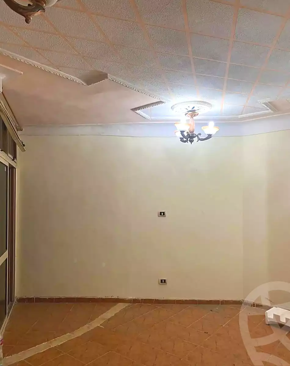 https://aqarmap.com.eg/ar/listing/7102539-for-sale-alexandria-lsywf-amin-hassouna-st