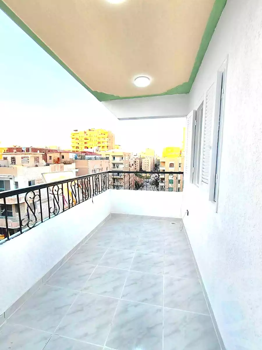 https://aqarmap.com.eg/ar/listing/7102719-for-sale-alexandria-al-agamy-shataa-el-nakheel