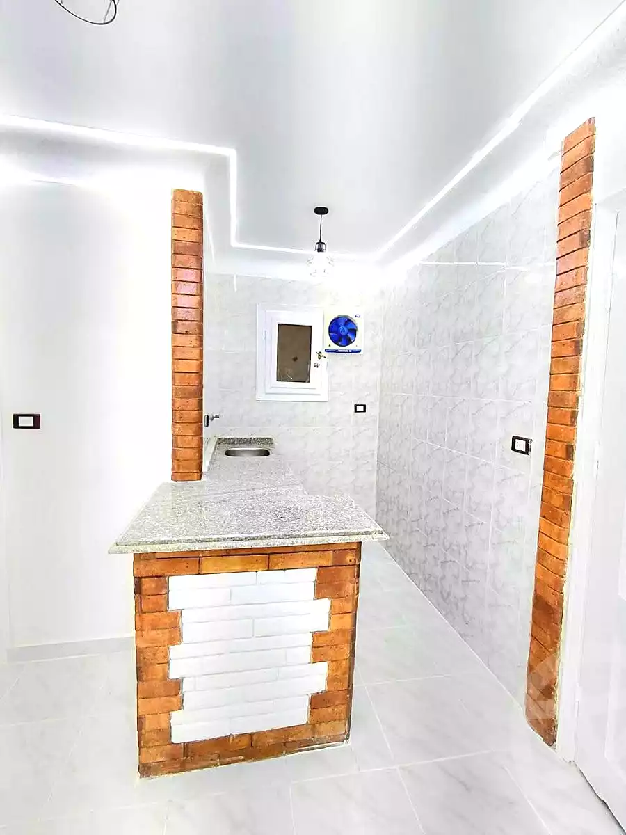 https://aqarmap.com.eg/ar/listing/7102719-for-sale-alexandria-al-agamy-shataa-el-nakheel