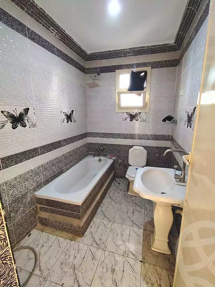 https://aqarmap.com.eg/en/listing/7102802-for-rent-cairo-el-haram-kyrw-mwl