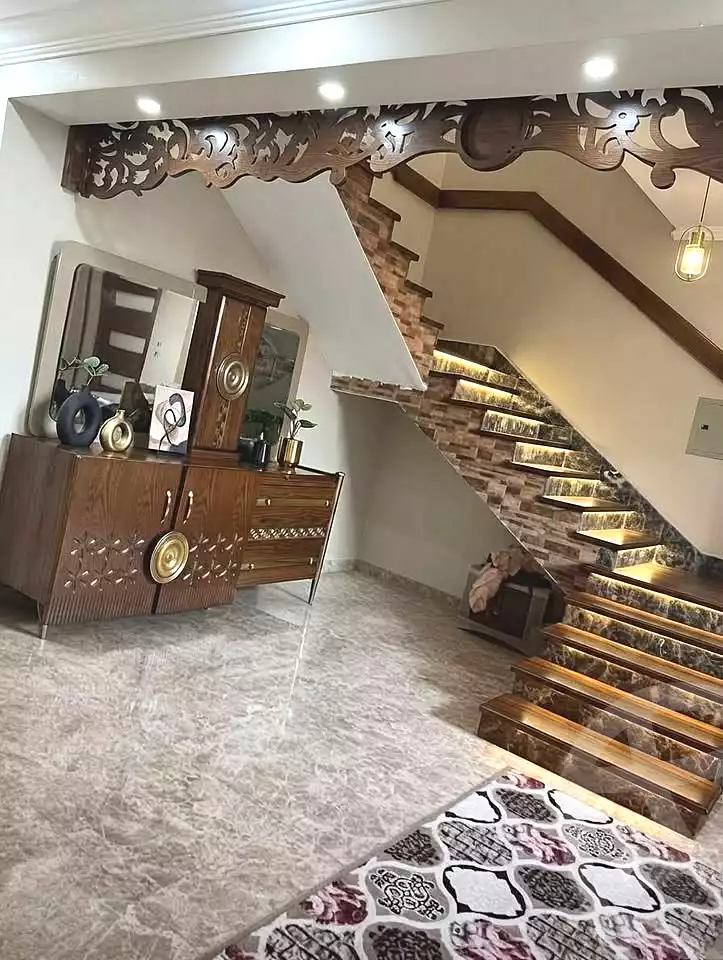 https://aqarmap.com.eg/ar/listing/7102873-for-sale-cairo-el-haram-shareaa-khatem-el-morsalen