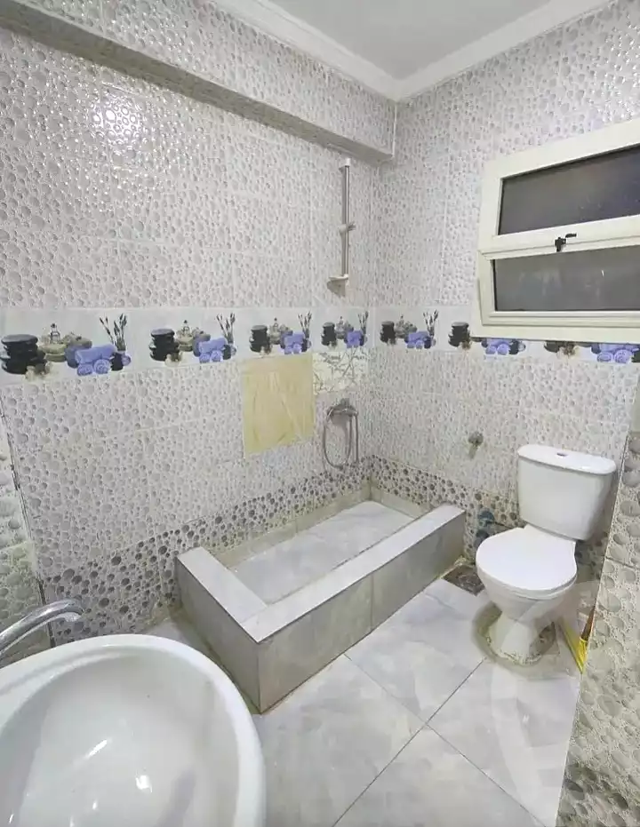 https://aqarmap.com.eg/ar/listing/7102985-for-sale-alexandria-el-asafra-l-sfr-bhry