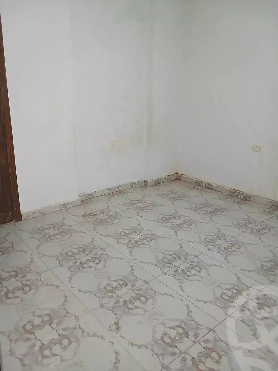 https://aqarmap.com.eg/ar/listing/7103050-for-rent-alexandria-al-agamy-lbytsh-bianchiii