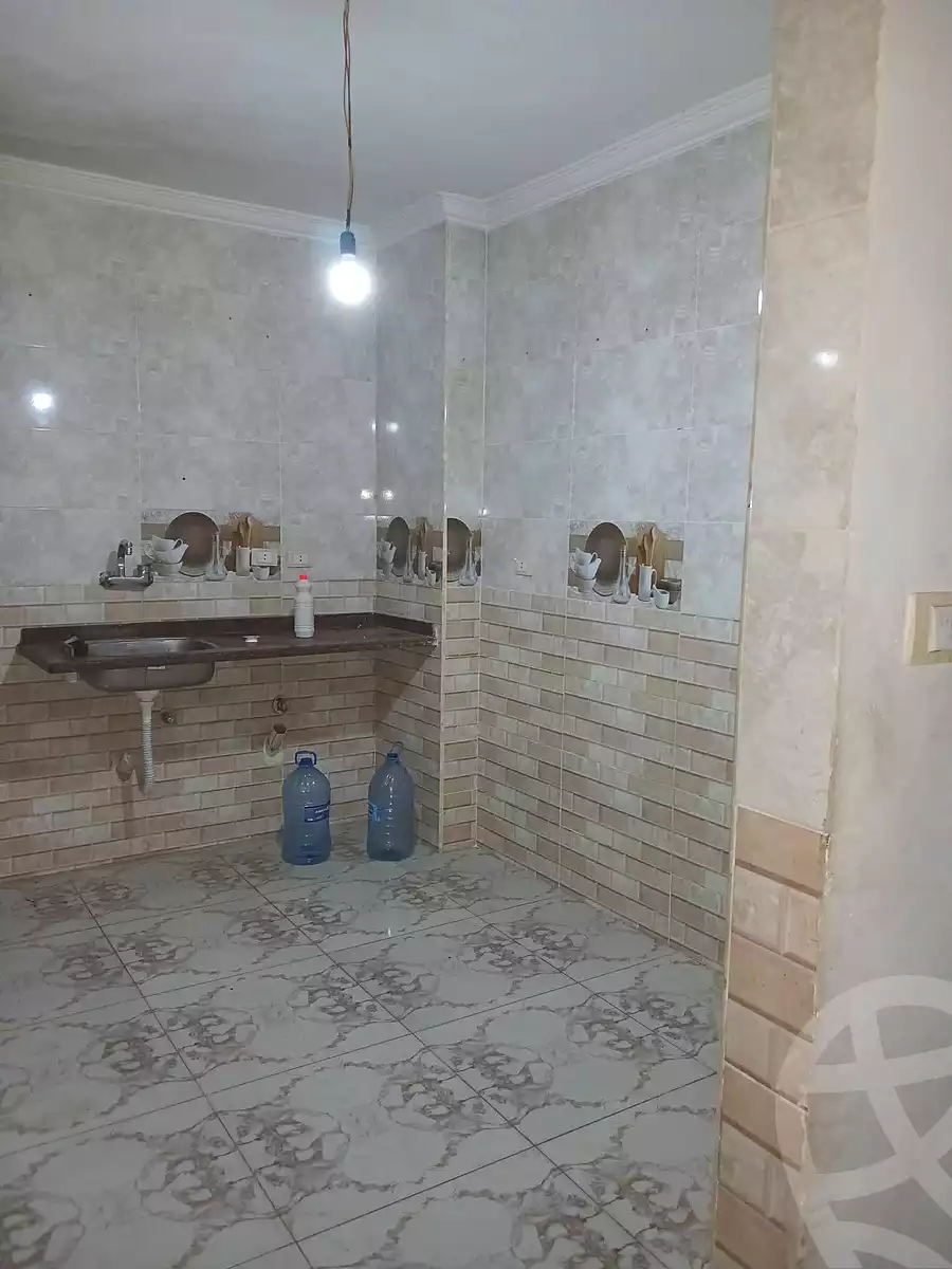 https://aqarmap.com.eg/ar/listing/7103050-for-rent-alexandria-al-agamy-lbytsh-bianchiii