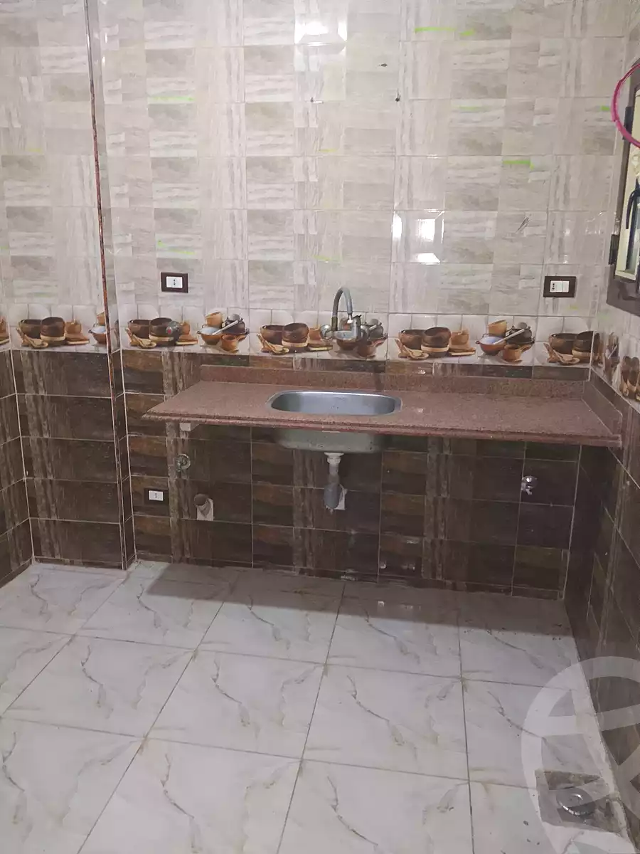 https://aqarmap.com.eg/en/listing/7103096-for-rent-alexandria-al-agamy-bw-ywsf