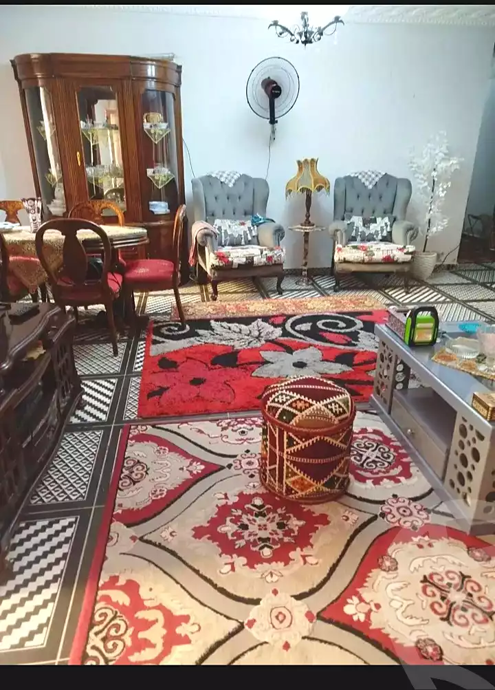 https://aqarmap.com.eg/en/listing/7103230-for-sale-alexandria-al-agamy-el-hanouvel-el-kholafaa-el-rashdeen-st