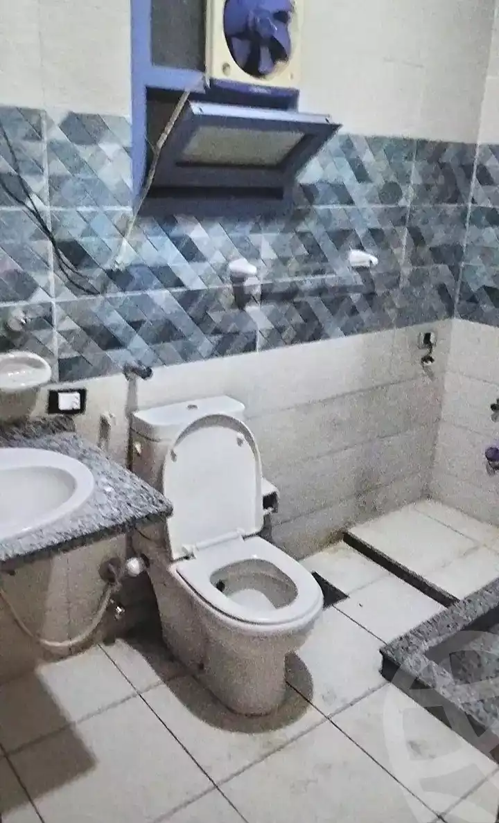 https://aqarmap.com.eg/ar/listing/7103303-for-sale-alexandria-miami-shr-jml-bd-lnsr