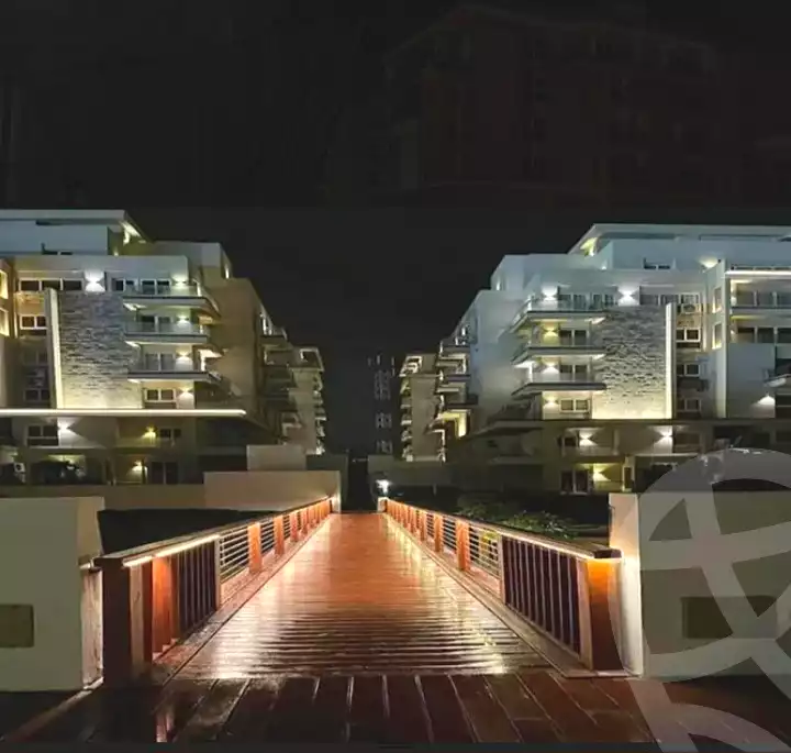 https://aqarmap.com.eg/ar/listing/7103449-for-sale-cairo-6th-of-october-compounds-mountain-view-icity-october-mv-park-mountain-view-icity-october