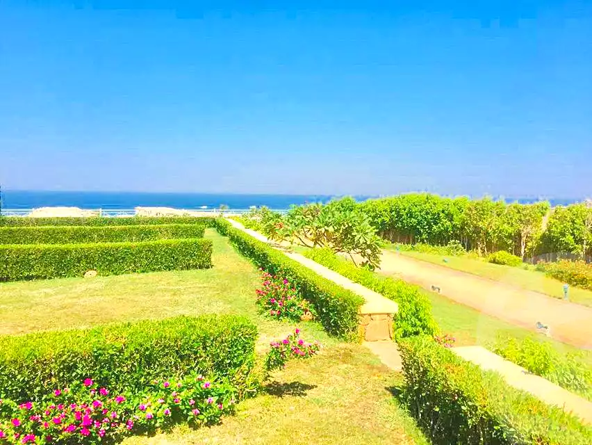 https://aqarmap.com.eg/ar/listing/7103474-for-sale-ain-elsokhna-resorts-la-vista-6