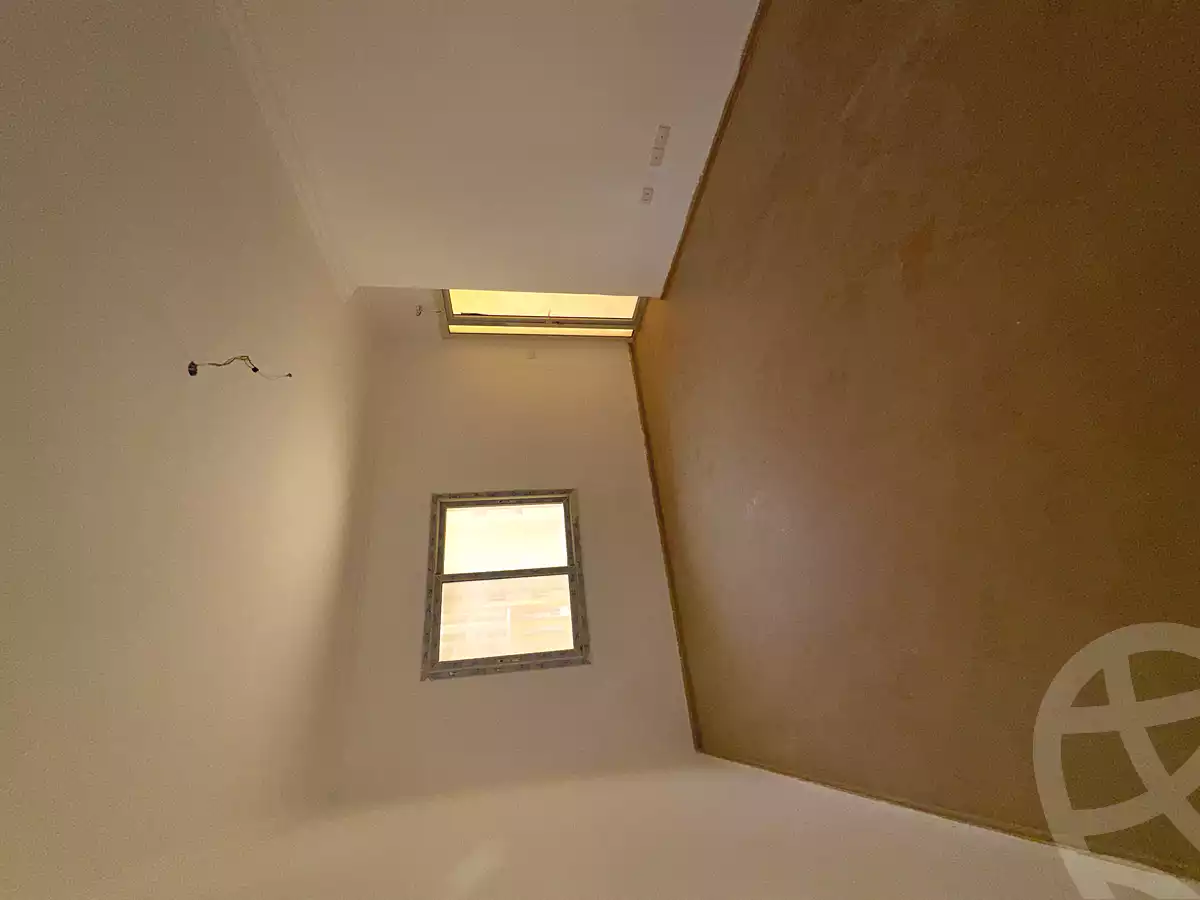 https://aqarmap.com.eg/en/listing/7103548-for-rent-cairo-new-administrative-capital-r3-d8