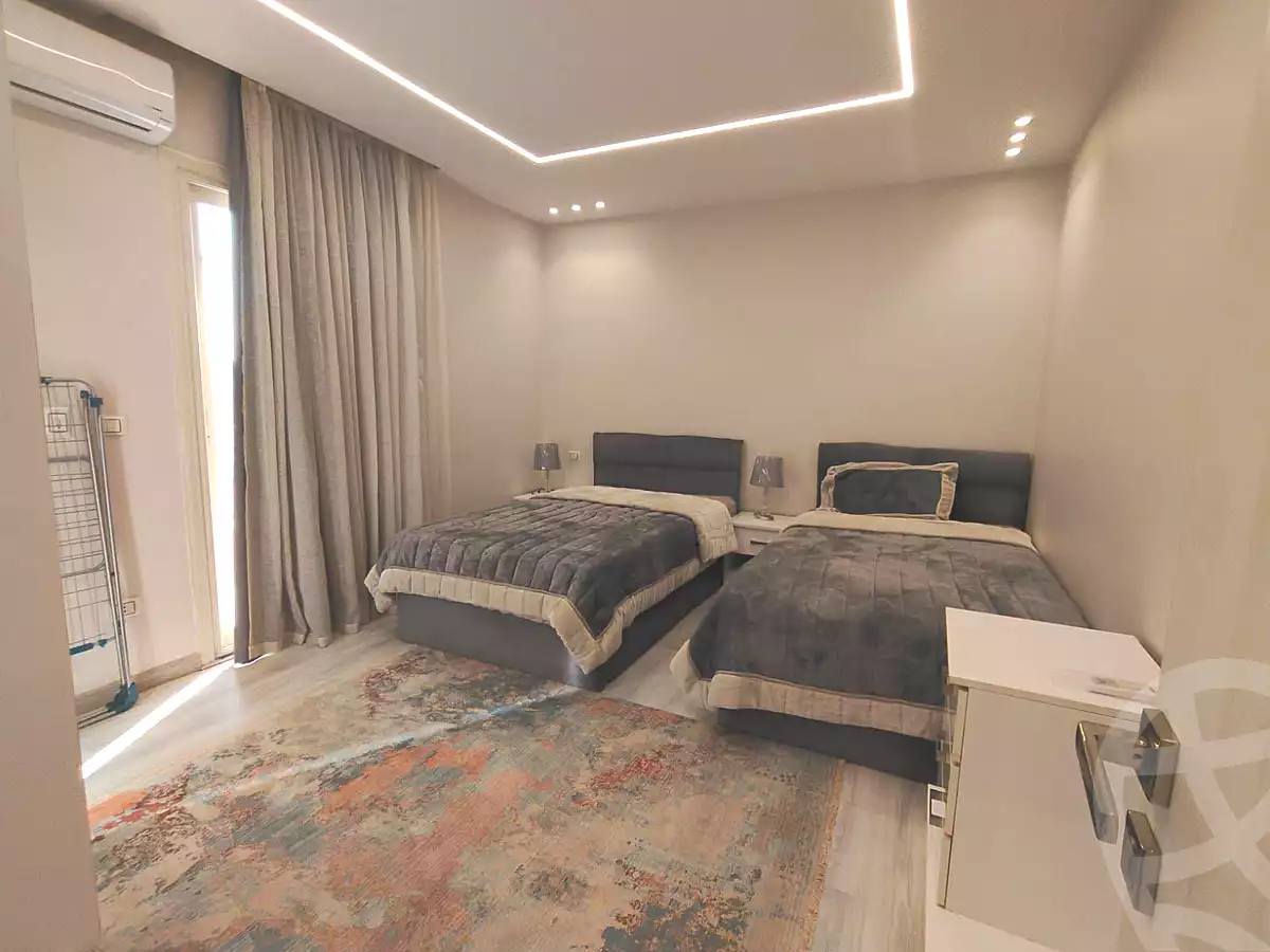https://aqarmap.com.eg/ar/listing/7103779-for-sale-cairo-new-cairo-ganob-el-akadamiya-south-academy-z